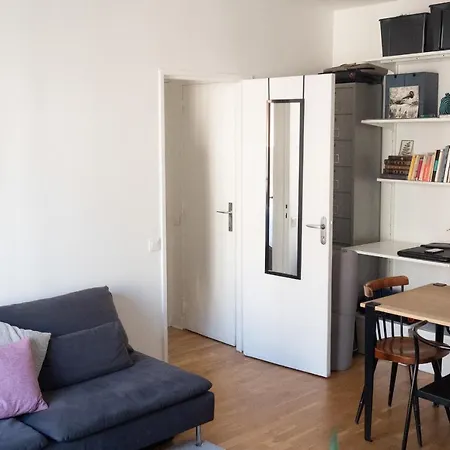 Charming Apt Near Les Buttes Chaumont Apartment
